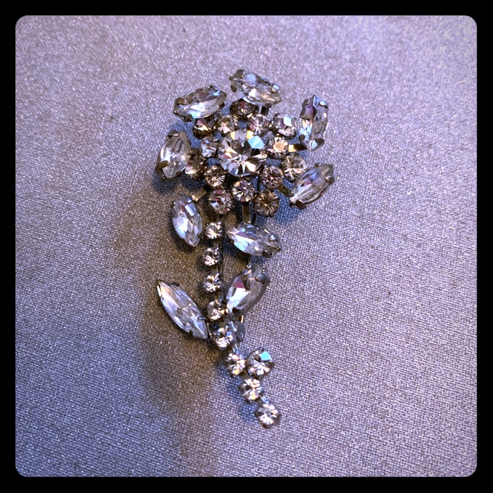 2/$40 Vintage Mid-Century Flower Rhinestone Brooch